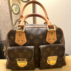 Louis Vuitton Manhattan PM. Authentic.